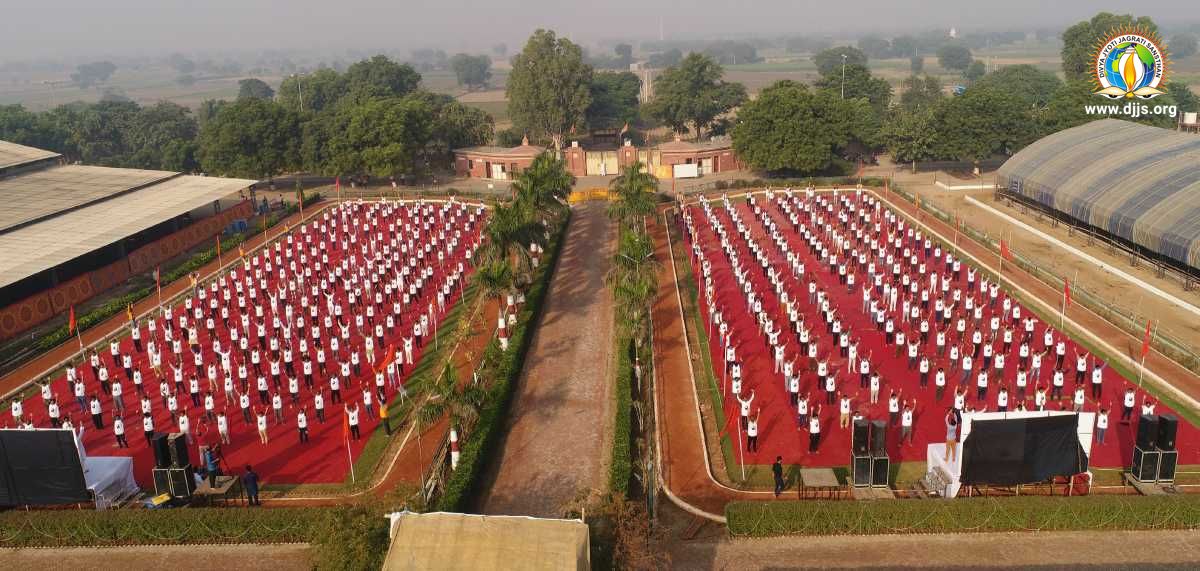 A Unique Mega Event – Uttishtha Bharat, Spiritually Propelling the Selfless Youth Volunteer of DJJS for the Reverent Mission of World Peace