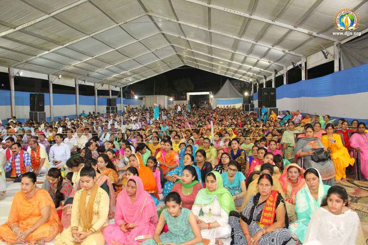 Shrimad Devi Bhagwat Katha Encouraged to Experience the Shakti Within at Ludhiana, Punjab