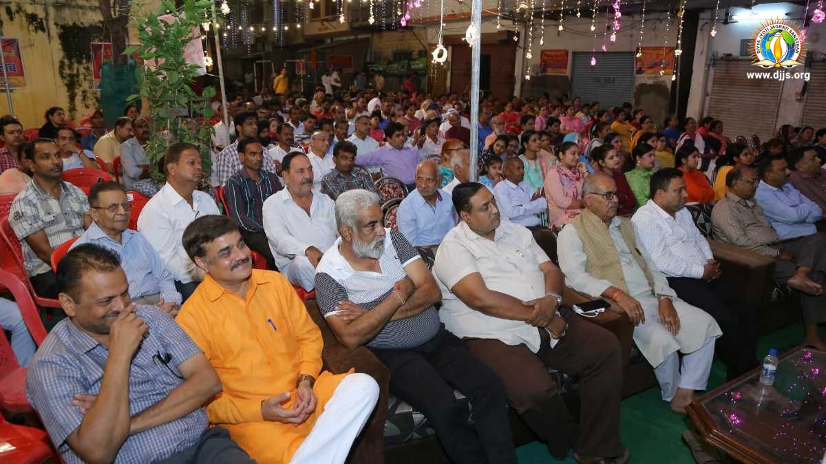 Shri Ram Katha Painted the Canvas of Spirituality to Achieve Ram Rajya in Jalandhar, Punjab