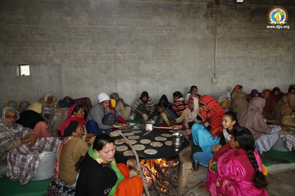 Monthly Spiritual Congregation Recapitulated the Essence of Spirituality at Dabwali Malko Ki, Punjab