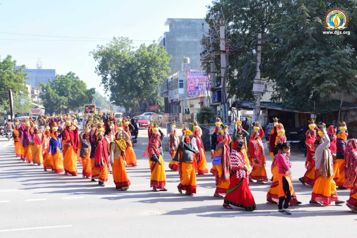 The Need of Brahm Gyan for a Peaceful World: Shri Ram Katha at Bikaner, Rajasthan