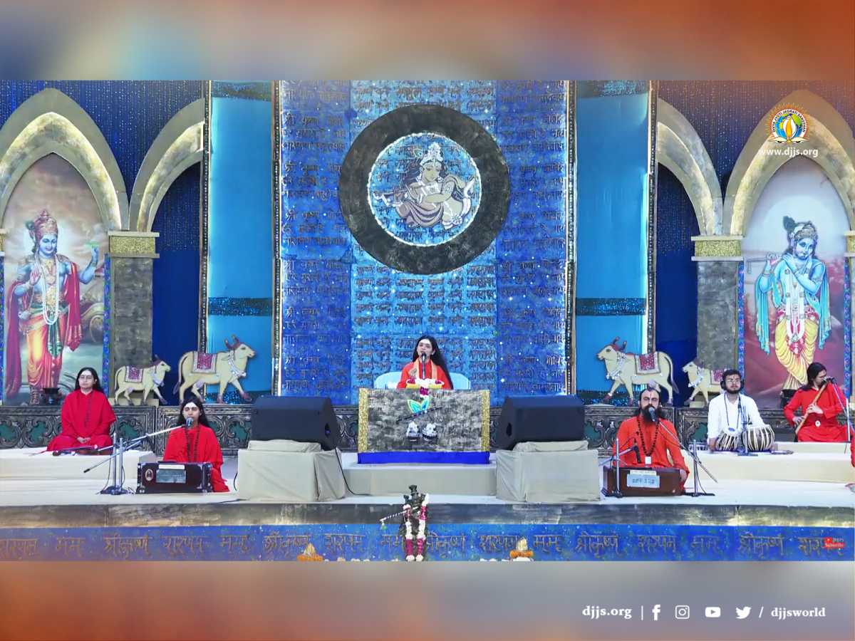 #DJJSKatha | Day 5 | God Can be Seen - stated Sadhvi Aastha Bharti Ji in Digital Bhagwat Katha