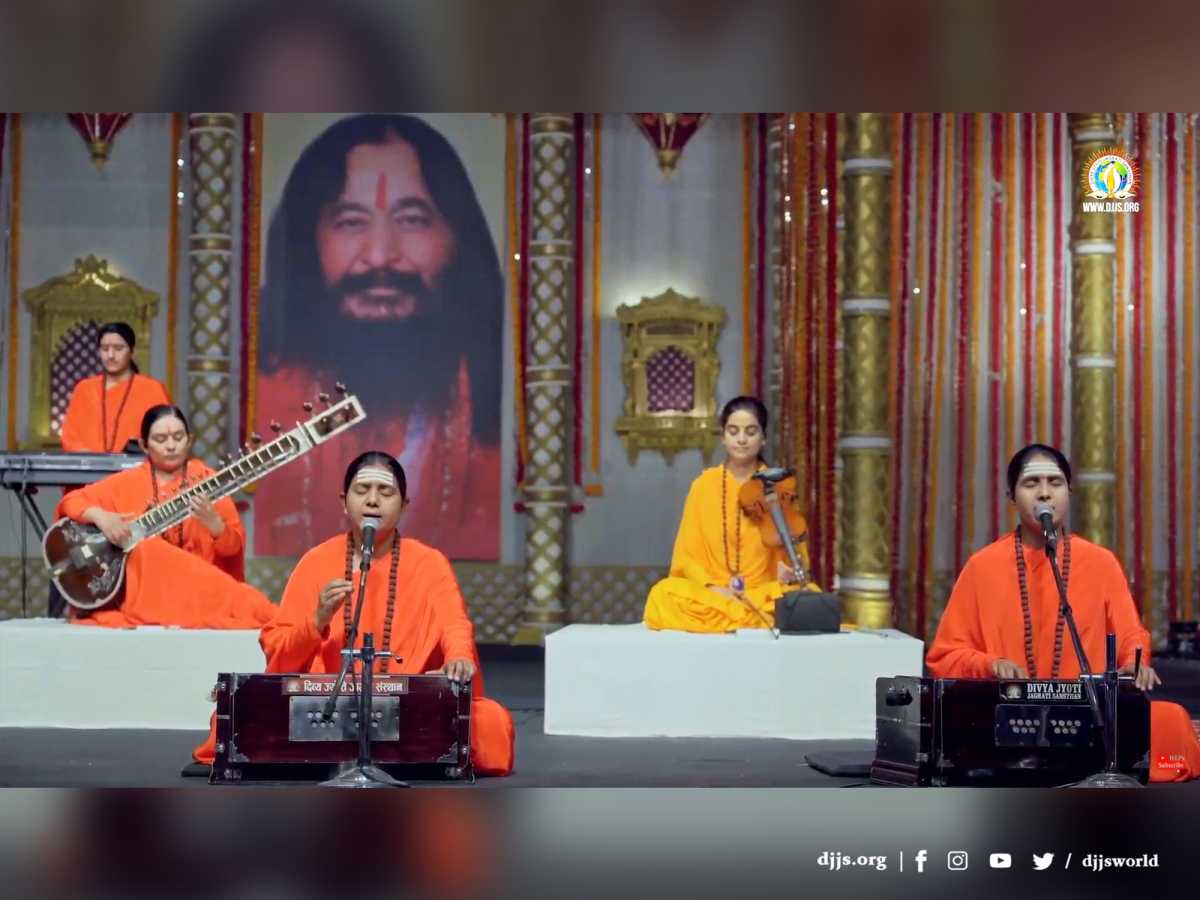 Staunch Faith in the Lotus Feet of Gurudev | #DJJSSatsangWebcastSeries 71st Edition