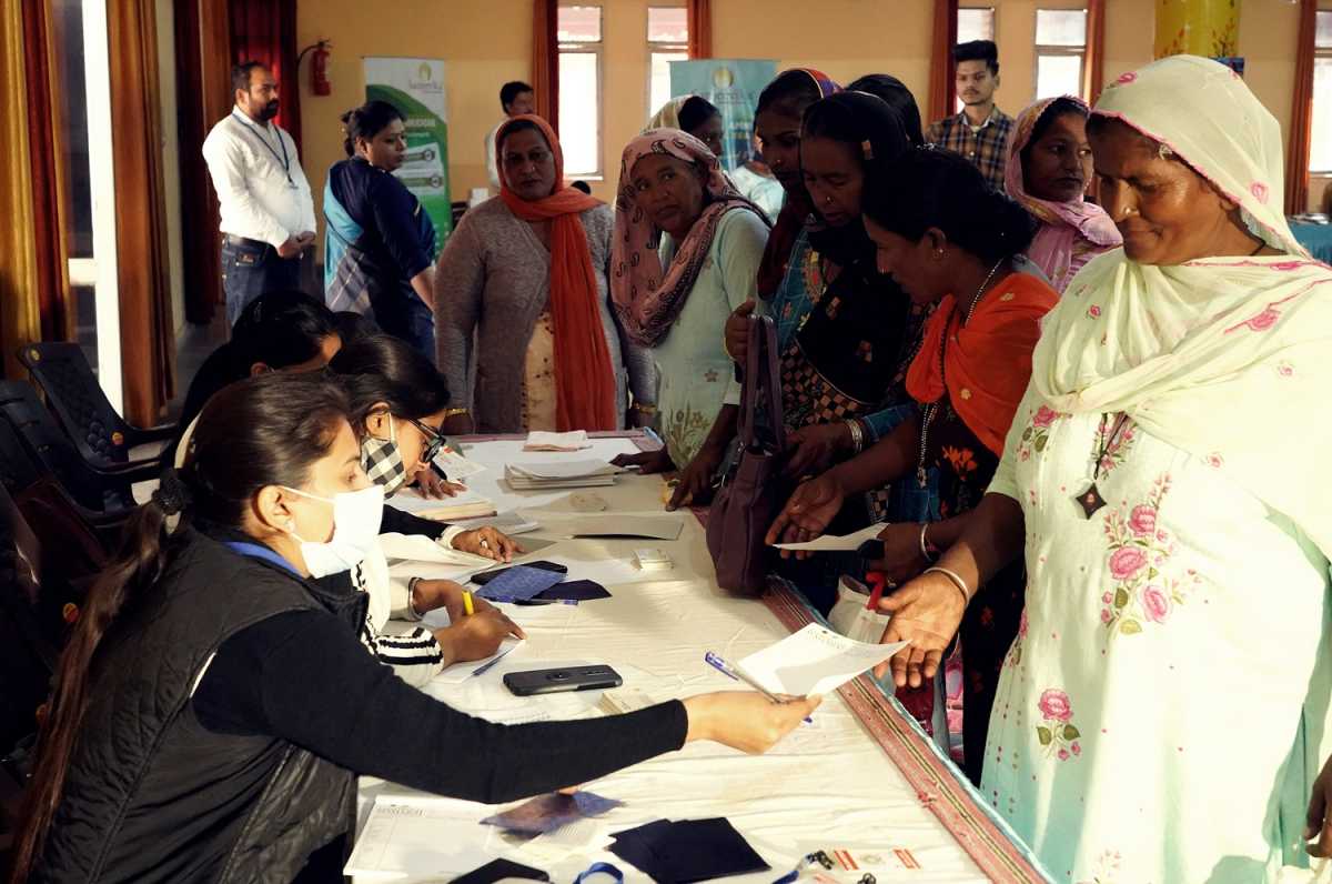 AAROGYA provided its health services during a one-day Ayurveda Health Camp organized in Batala, Punjab