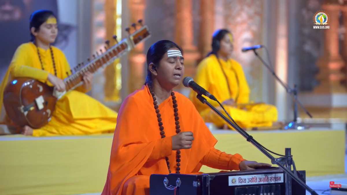 Unique Ways of the Guru to Shower His Grace: A Spiritual Program Unfolded the Tenets of Guru Bhakti at Nurmahal, Punjab