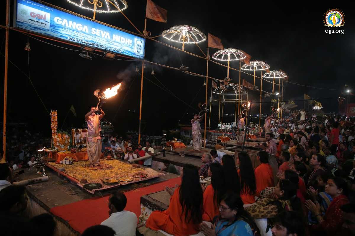 ganga-aarti-at-kashi-varanasi-uttar-pradesh-ghat-by-djjs-bhagwat