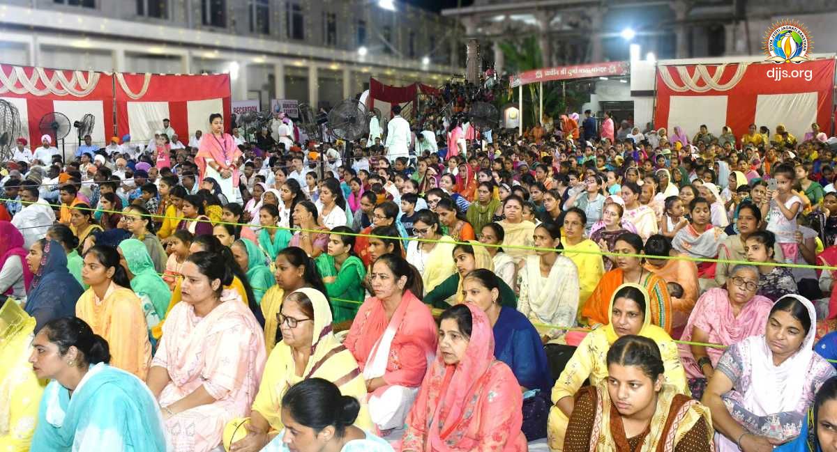 Shri Ram Katha Highlighted God Realization in Samana, Punjab