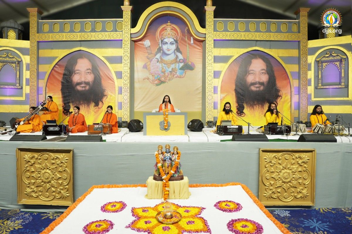Divine saga of Shri Ram Katha promulgated the need of Perfect Master in life of a devotee at Tarn Taran, Punjab