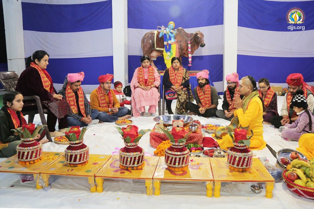 Shrimad Bhagwat Katha at Rajpura, Punjab recommended Soul-Realization as a Key to Universal Peace & Harmony