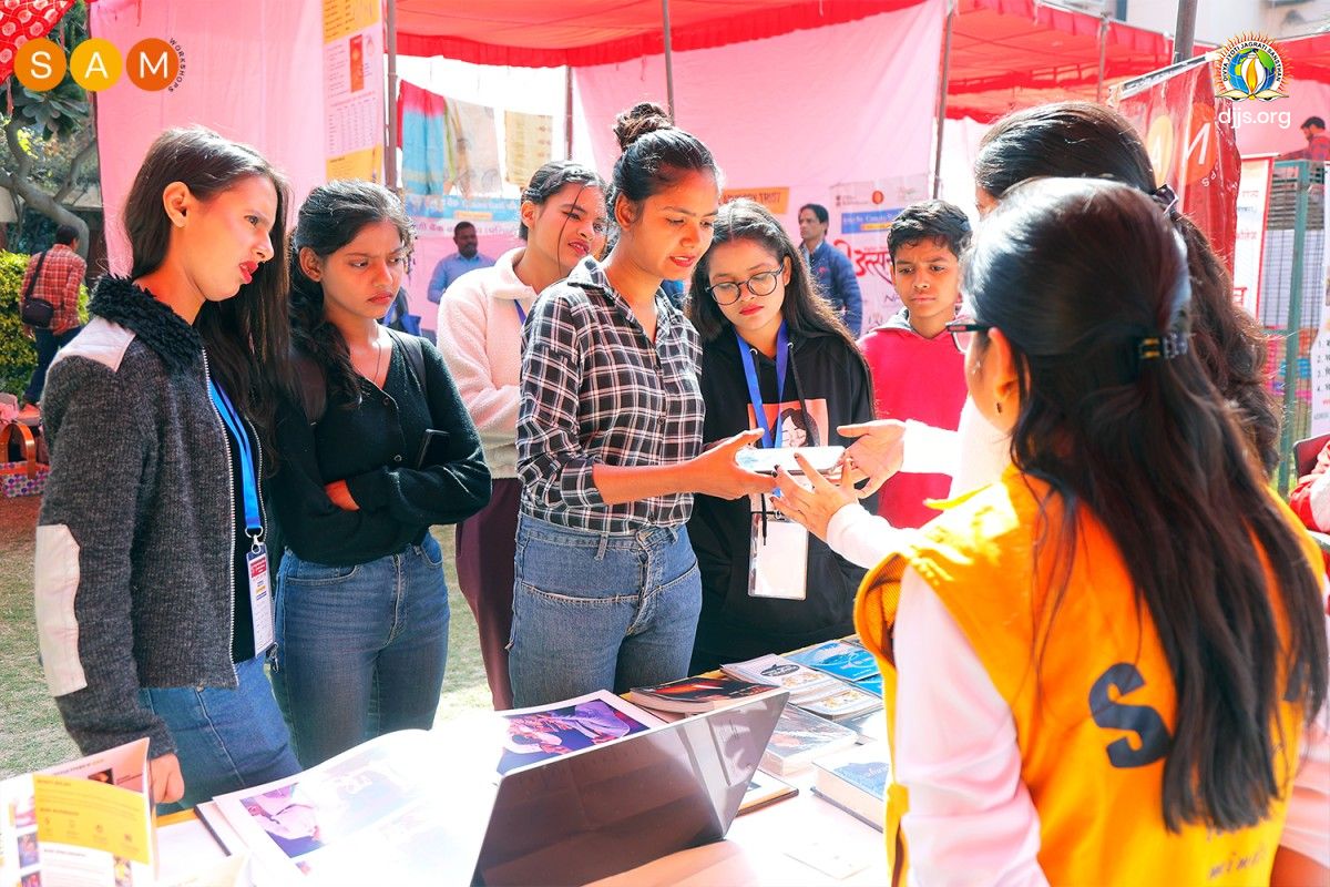 Youth Empowerment Takes Center Stage: SAM Shines at Yuva Utsav India@2047