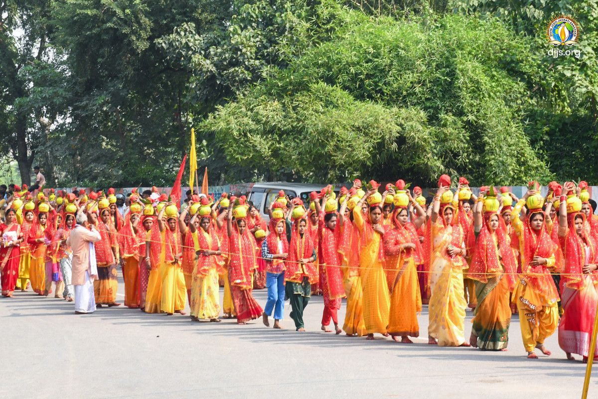 Shri Shiv Mahapuran Katha revealed Eternal Technique to perceive God within at Bodh Gaya, Bihar