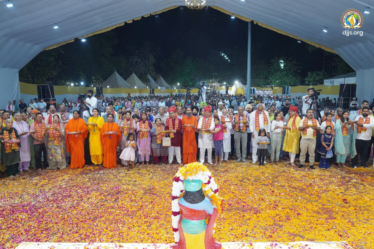 Shrimad Bhagwat Katha organized at Kapurthala, Punjab blessed the devotees by bestowing True Spirituality