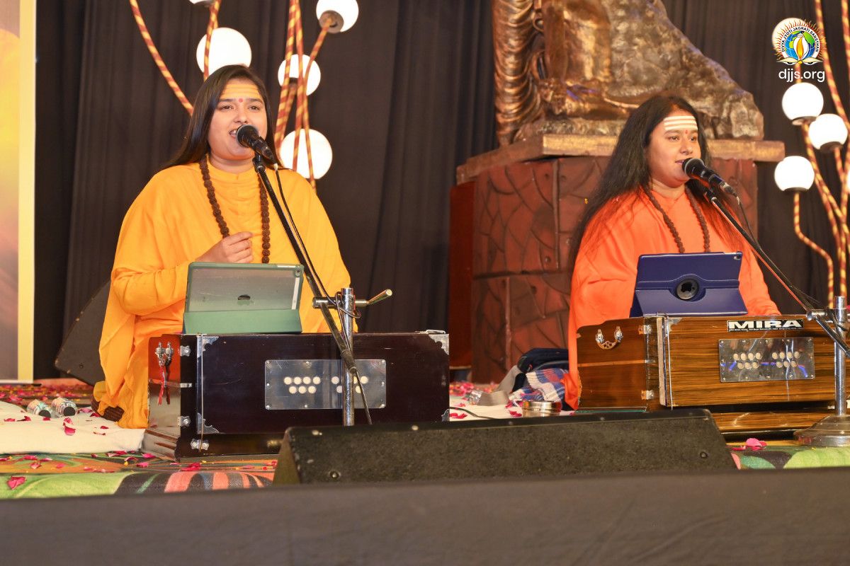 From darkness to divine illumination: Devotional Concert organized by DJJS awakened the consciousness of humanity at Bathinda, Punjab