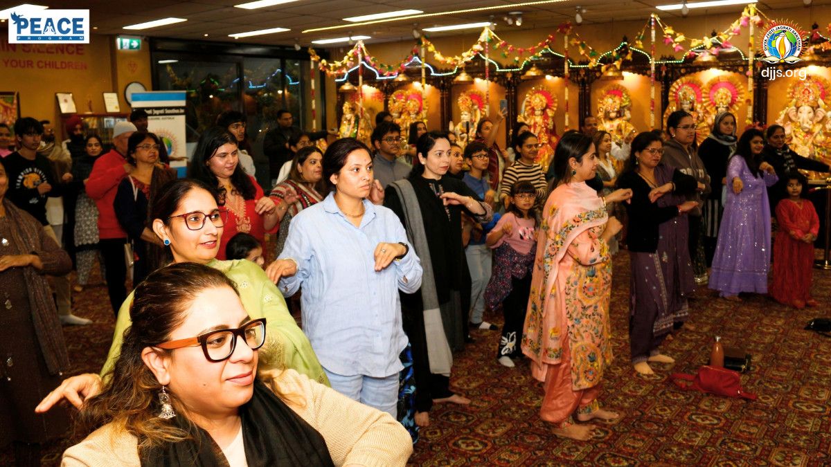 PEACE Spreads Bhakti Waves at Hindu Temples in Melbourne, Australia