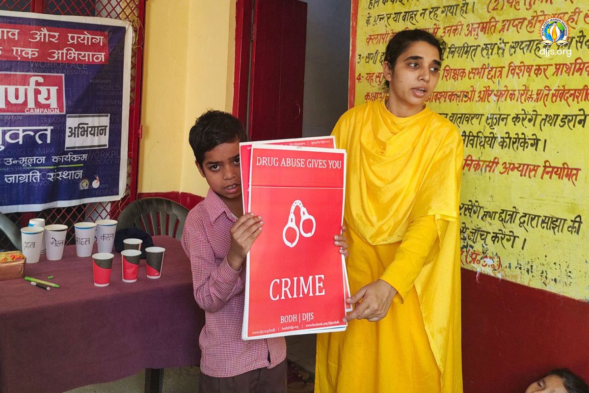Sankalp Reaches 16 Schools in Ghaziabad with Quit Karo Campaign on Addiction and Right Choices