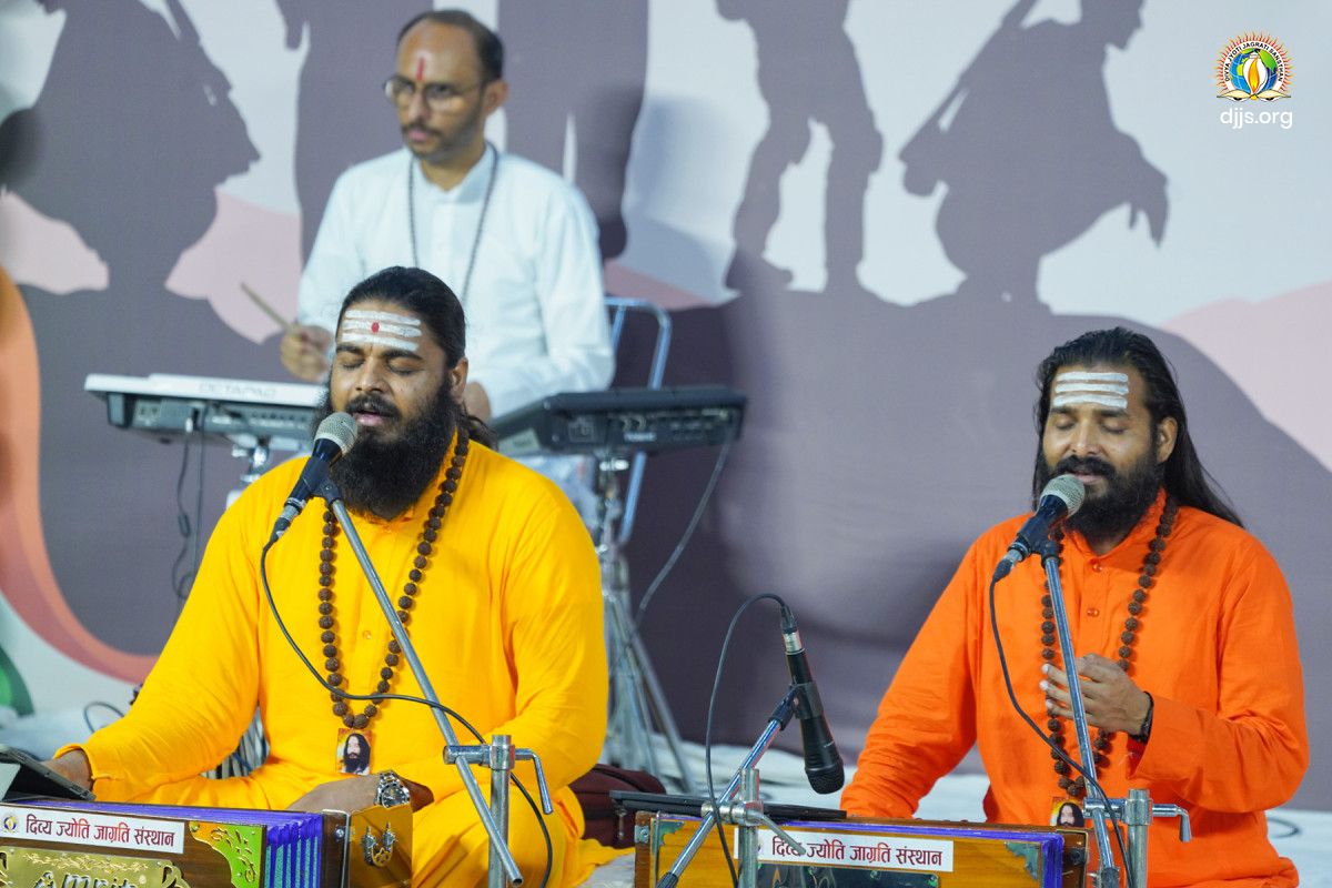 Devotional Concert Rashtra Aaradhan organized by DJJS at Jalandhar, Punjab reverberated the fusion of Patriotism & Spiritual Awakening