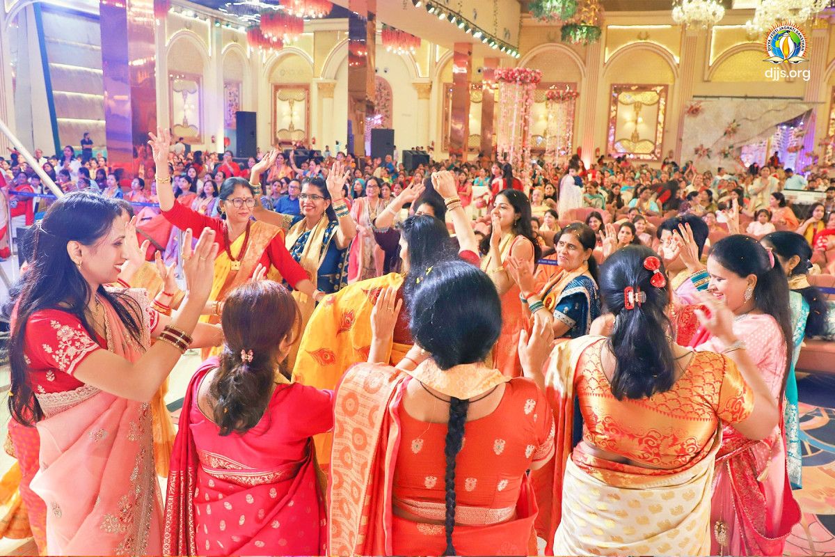 Eternal Science of Shiv tattva revealed at Bhagwan Shiv Katha organized by DJJS at Shahdara, Delhi