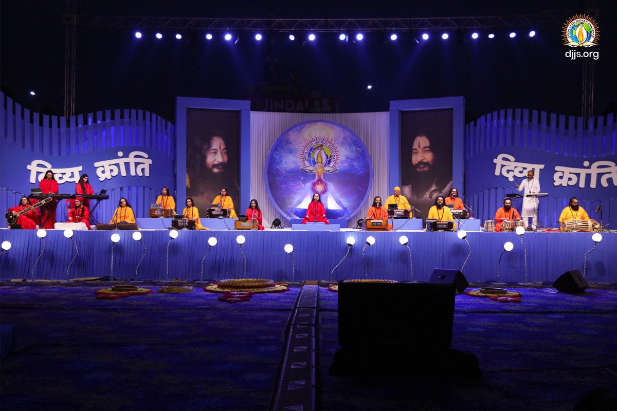 Devotional Concert Divya Kranti Ignites the Spirit of Inner Revolution at Ludhiana, Punjab