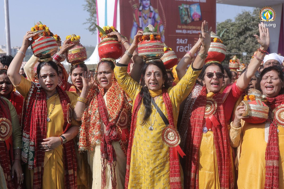 Grand Peace March organized by DJJS in Rohini, Delhi heralded the auspicious commencement of Shri Ram katha