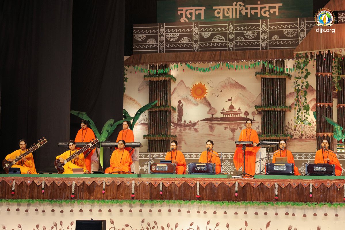 Auspicious beginning of Bhartiya Nav Varsh, Vikram Samvat 2083: Celebrated at Divya Dham, Delhi as sacred festival illuminated by divine energy of devotion, meditation & inner awakening