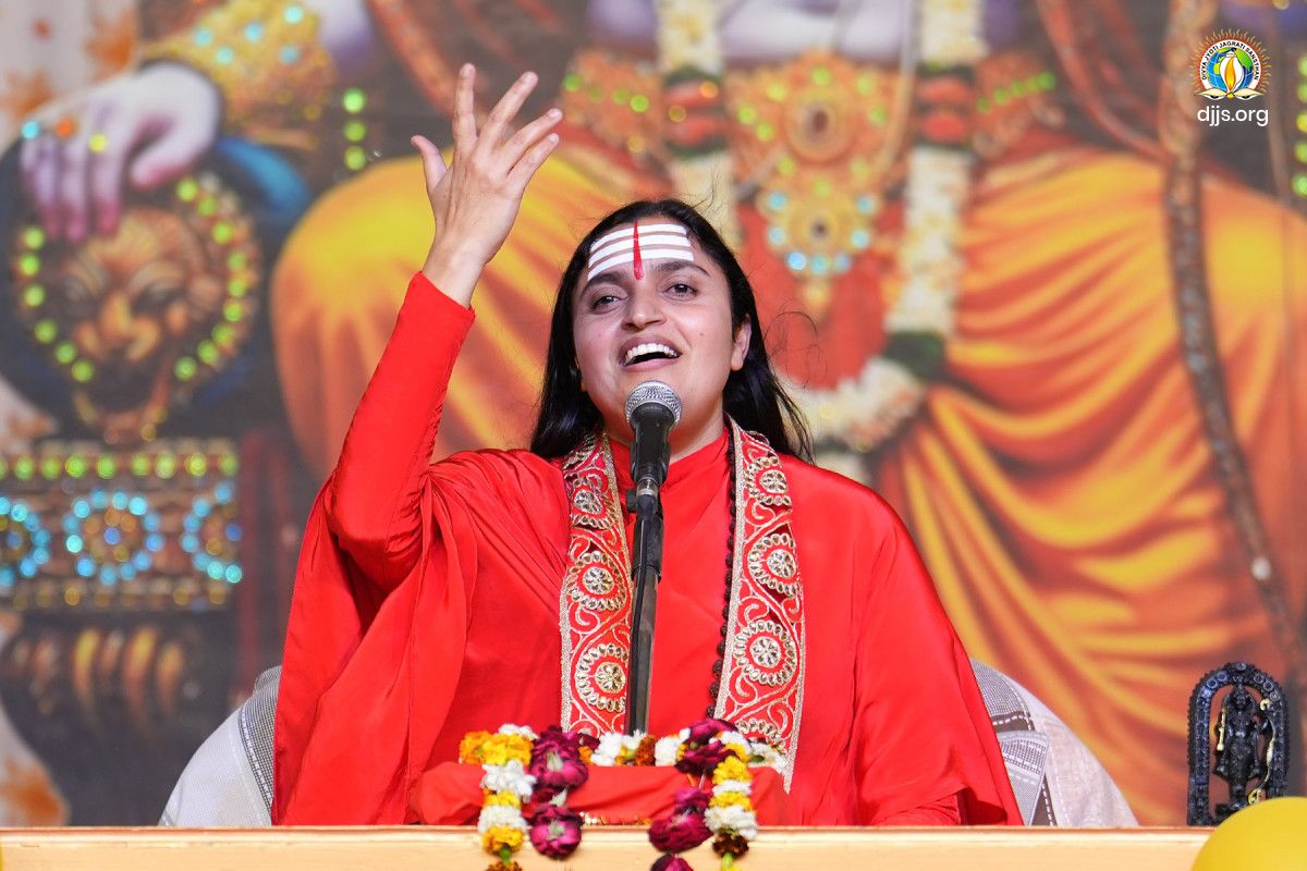 Shri Ram Katha illuminating Spiritual Secrets & Inspiring Devotion in Sri Ganganagar, Rajasthan