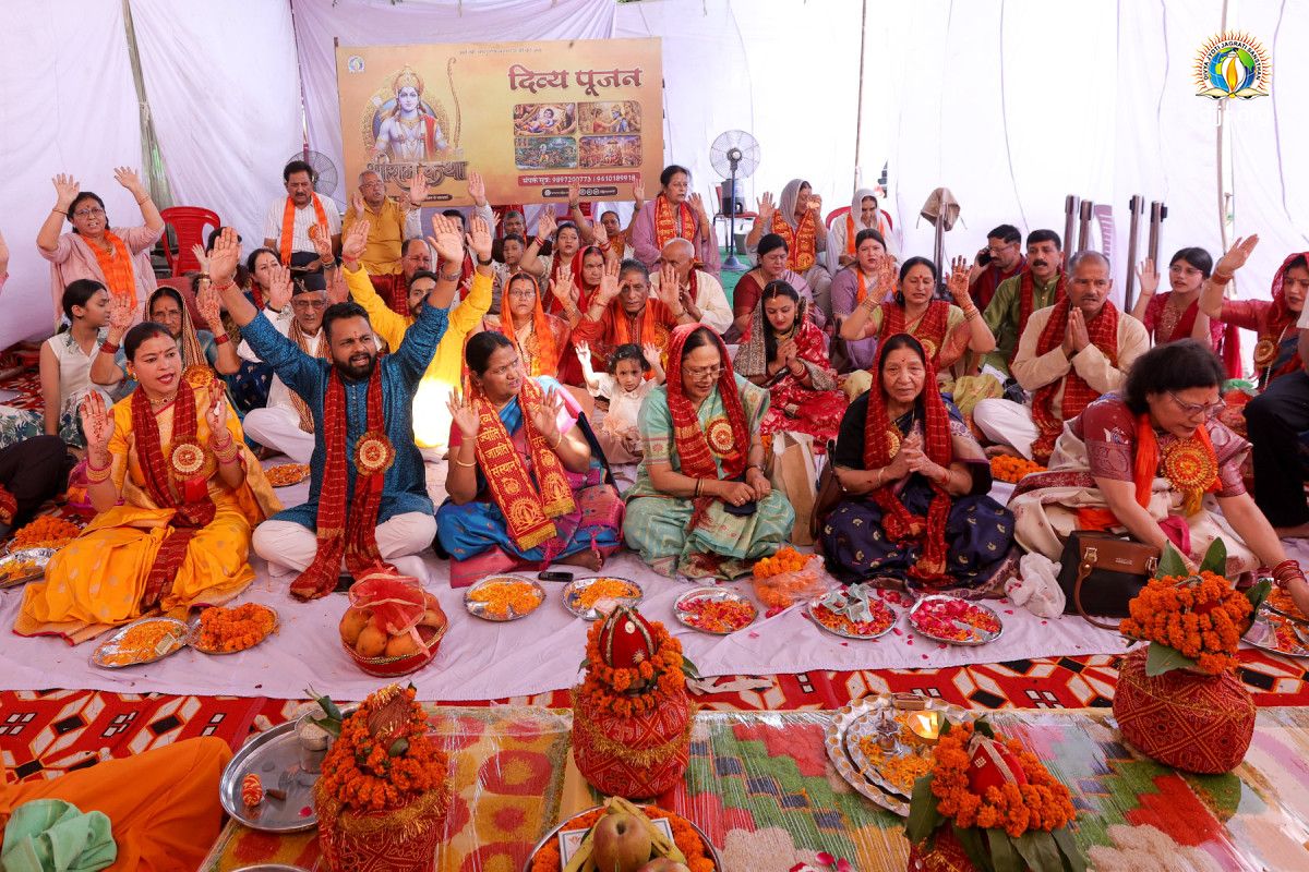 Divine narration of Shri Ram Katha highlights the path of inner transformation & Self-Realisation at Dehradun, Uttarakhand
