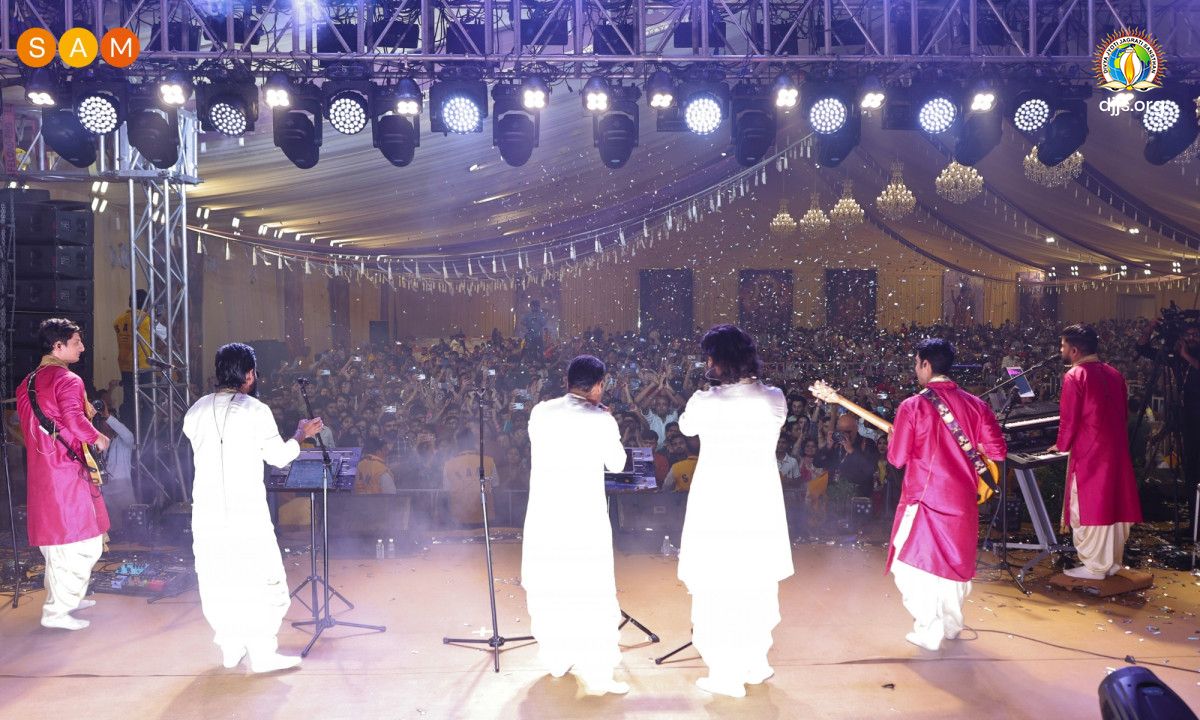 SAM Brings Bhajan Clubbing to Lal Bagh Ka Raja (Trust) New Delhi